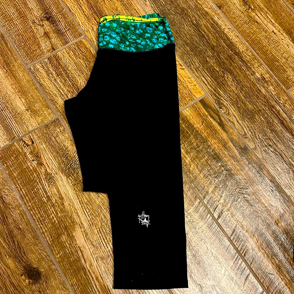 Women’s Guy Harvey Fishing leggings Small